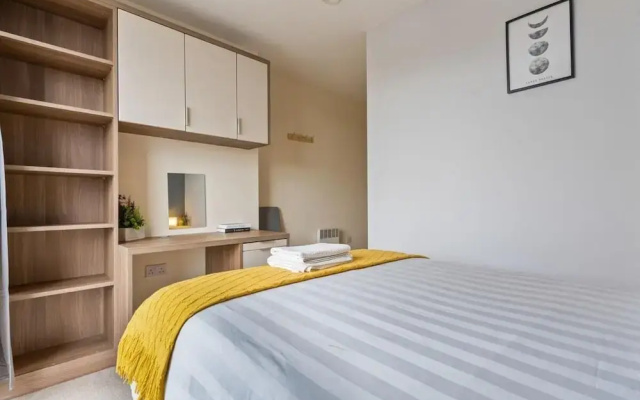 Tranquil Telford Retreat With 2 Bedrooms