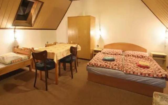 Privat Lucia