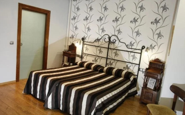 Hostal Rey Pedro I