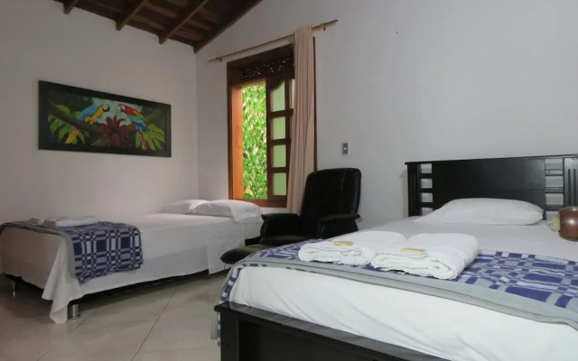 Hostal Juanes - Hostel