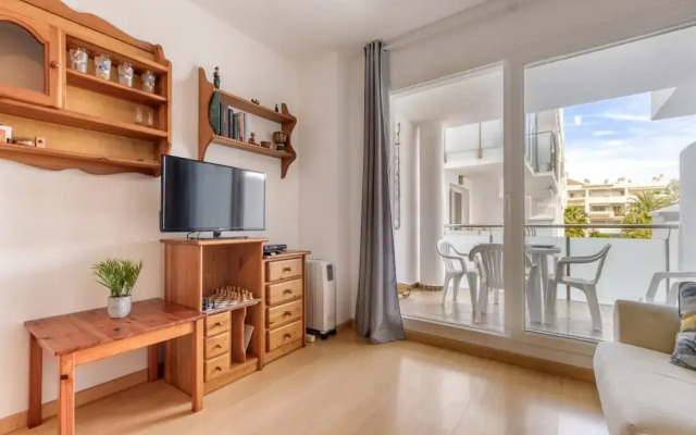 Apartment in Roses Near Sandy Beach