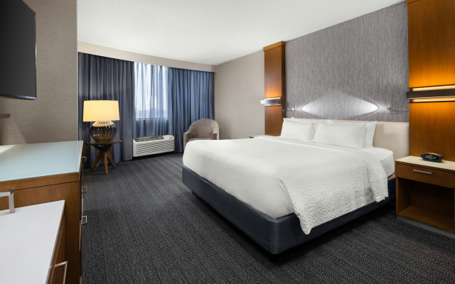 Courtyard by Marriott Minneapolis Downtown