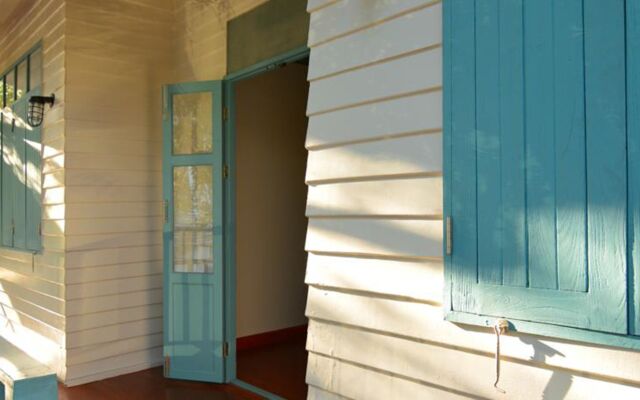 La Moon Hostel вид на фасад