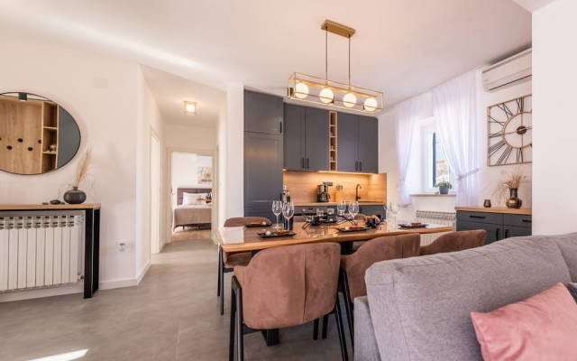 Luxury Villa Carlin With Heated Pool