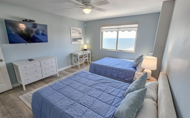 2106 Brighton 2 Bedroom Condo