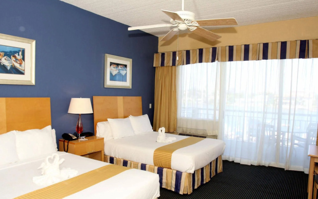 Chart House Suites on Clearwater Bay