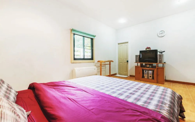 Baan Suan Bonanza by Favstay