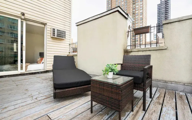1597 New York Apt