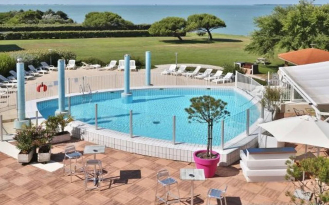 Hotel Mercure Les 3 Iles - La Rochelle Sud