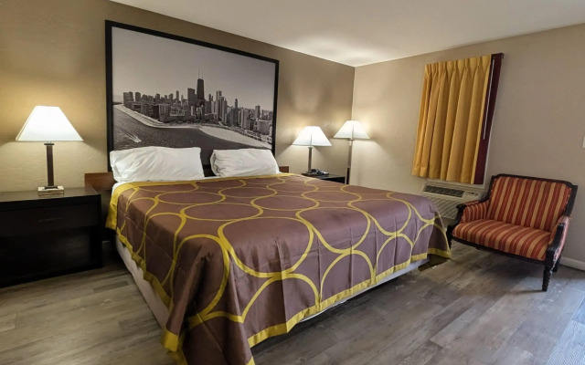 Super 8 by Wyndham Taylorville IL