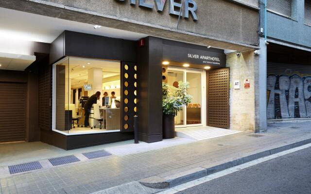 Отель Aparthotel Silver вид на фасад