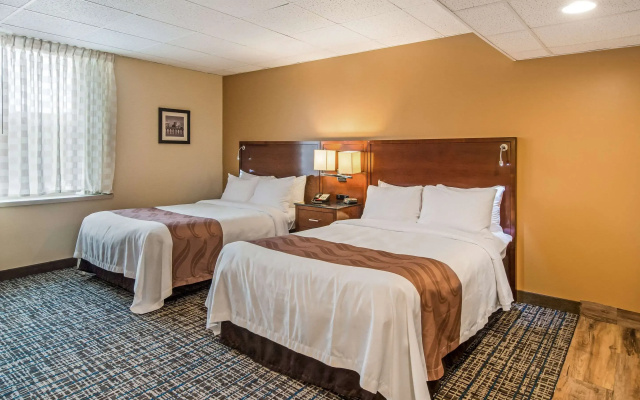 Quality Inn & Suites Virginia MN