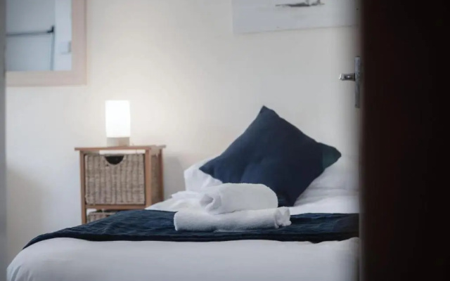 Sea Breeze Apt 2 - 2 Bedroom - Horton Beach