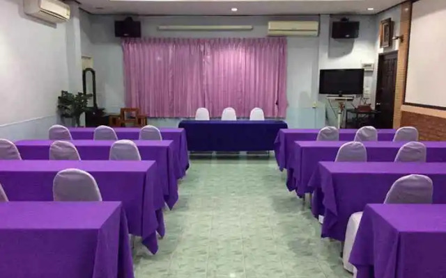 Khaohom Resort