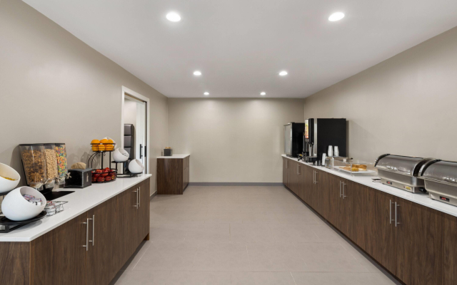 Hawthorn Extended Stay by Wyndham Jackson