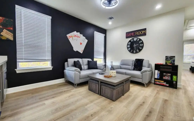 Stylish Houston Home Near NRG