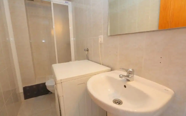 Apartamento Moderno Para 7 Personas en Cambrils