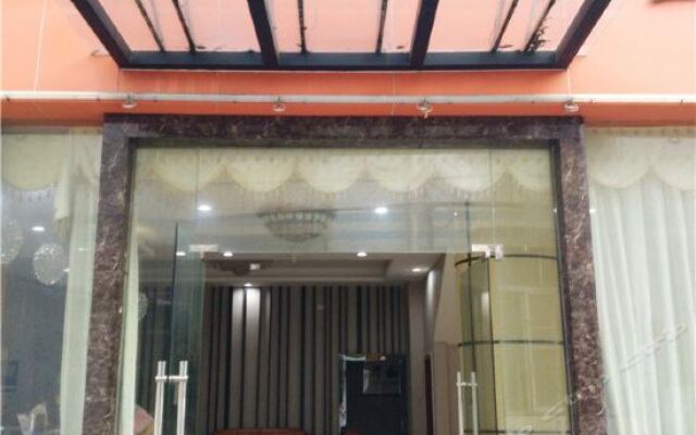 Shenggao Zhuji Hotel вид на фасад