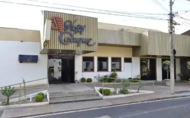Hotel Cacique