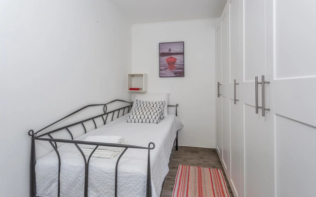 Stunning Apartment in Rijeka With Wifi and 2 Bedrooms