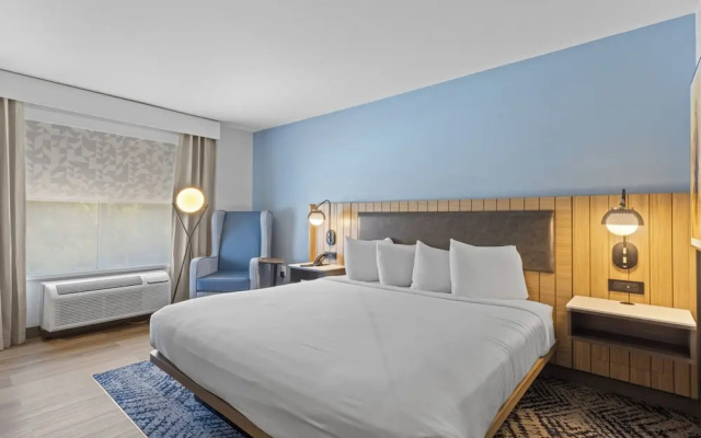 Country Inn & Suites by Radisson, Savannah Airport, GA