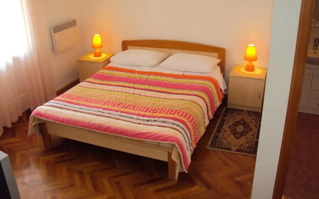 Apartments Kazo