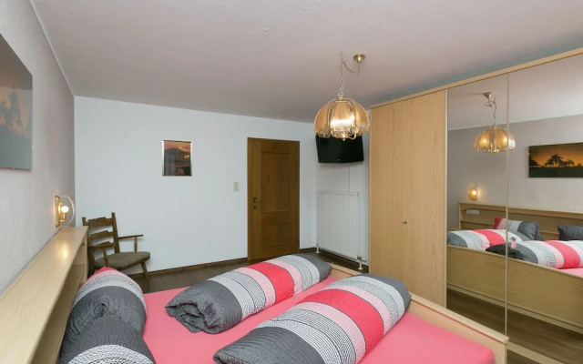 Cozy Apartment in Lermoos with Ski-Lift Nearby