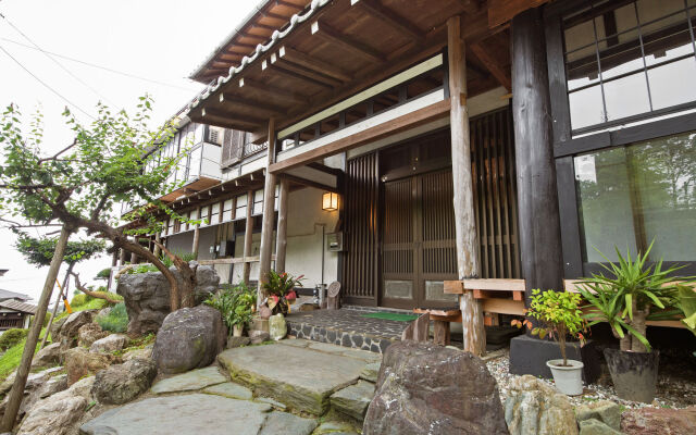 Hotel rokusui rou japan