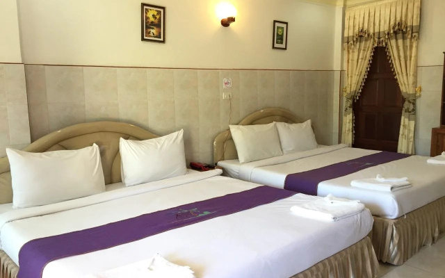 Hirun Grand Hotel