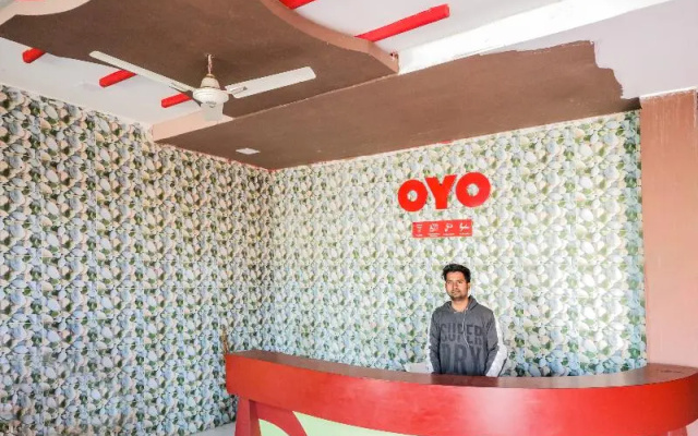 OYO 67599 Shree Govindam