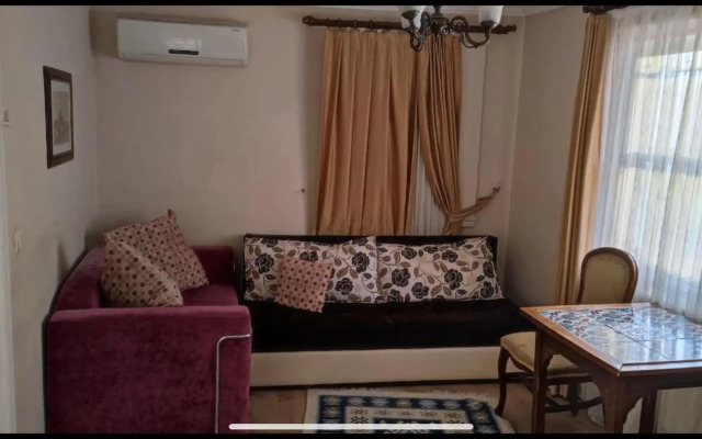 Dimbil Apart