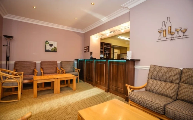 The Grove Hotel
