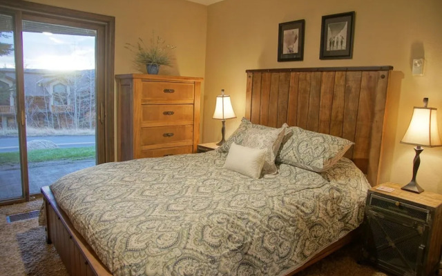 Promontory 19 [4-Bedroom] (202884-3842) Condo