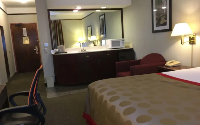 Ramada by Wyndham Portland Airport
