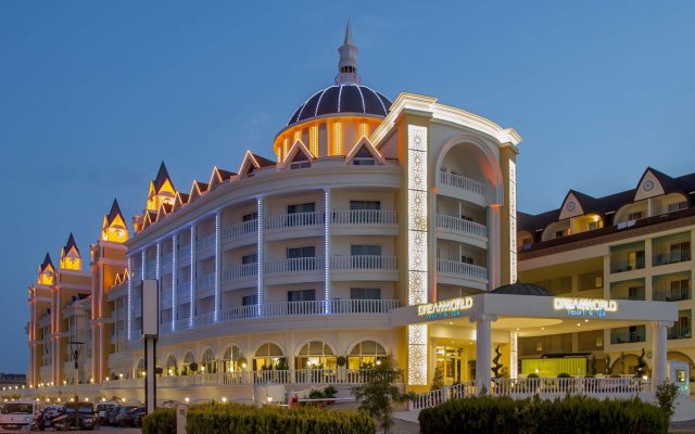 Dream World Resort & Spa Турция, Кумкёй - отзывы, цены и фото номеров - забронировать отель Dream World Resort & Spa онлайн вид на фасад