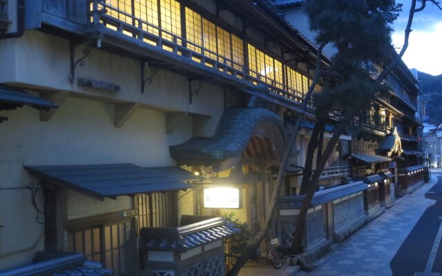 Historical Ryokan Hostel Ks House Ito Onsen In Ito Japan - 