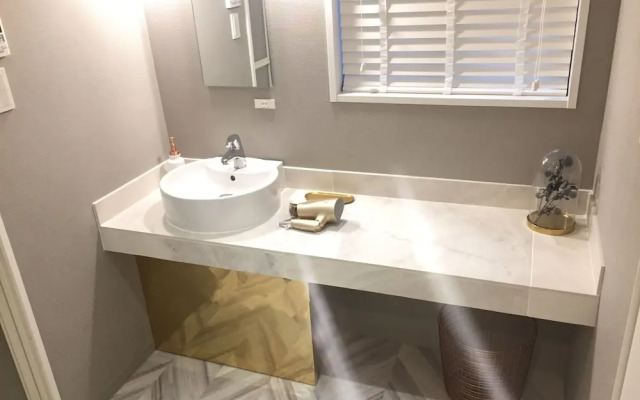 Sekai Hotel Yanagi - Hostel