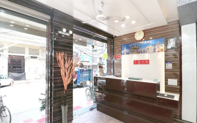 OYO 15653 Hotel Sukh Regency