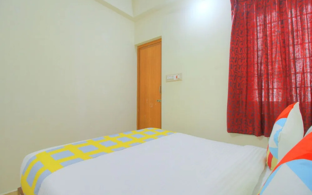 OYO 15856 Home 2BHK Near Rock Beach
