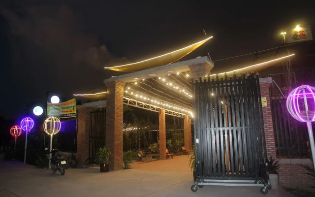 Bau Bi Mini Farmstay Mekong - Tien Giang