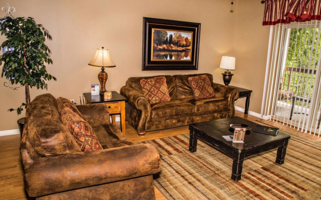Cedar Lodge 302