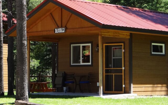 Historic Tamarack Lodge Cabins In Martin City United States Of