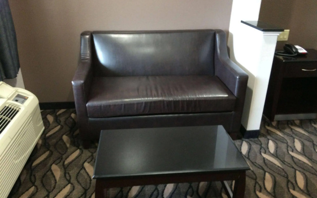 Palace Inn Sam Houston Race Park