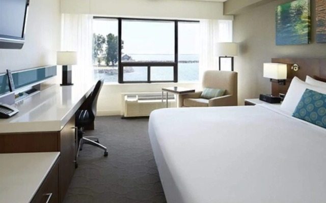 Delta Hotels by Marriott Kingston Waterfront
