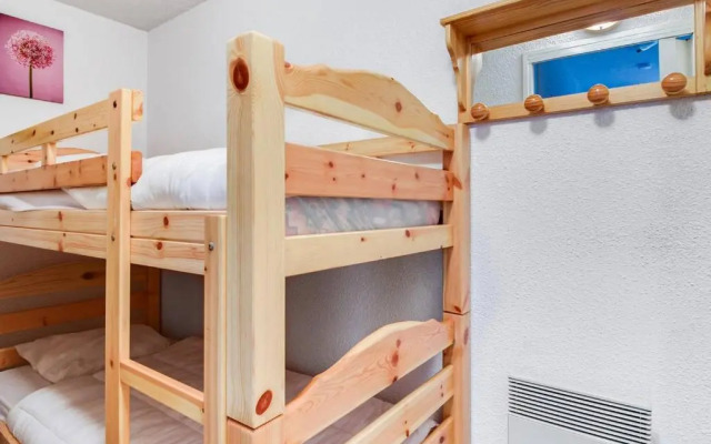 Appartement Esquièze-Sère, 2 pièces, 4 personnes - FR-1-402-21