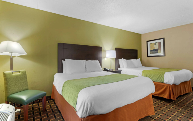 SureStay Hotel by Best Western Lenoir City