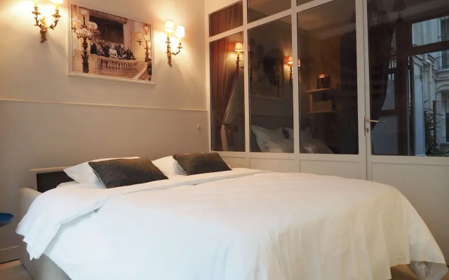 Palais Royal ChicSuites