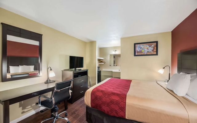 Econo Lodge I-40 exit 286 Holbrook