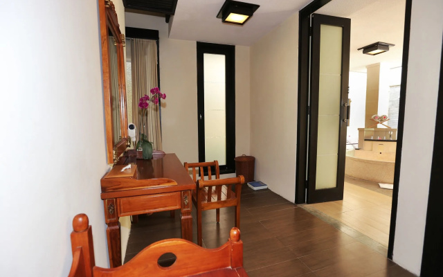 The Sanyas Suite