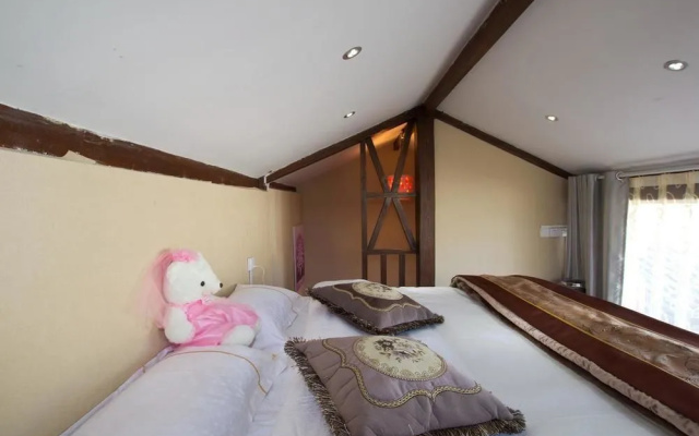 Xinsu Snow Mountain Qingcheng Panoramic Holiday Club